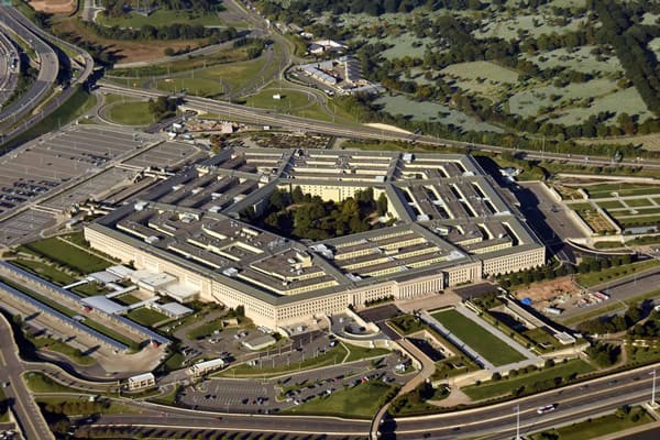 looking down on us department of defense headquarters